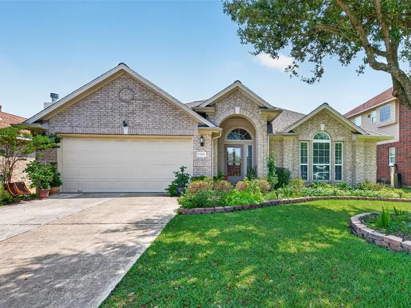 12626 Cannonwood Ln, Houston, TX 77070