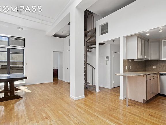 2nd image of 426 West Broadway