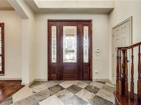 3rd image of 1717 Landon Ln