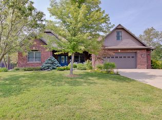 214 W Stoney Trl, Greenfield, IN