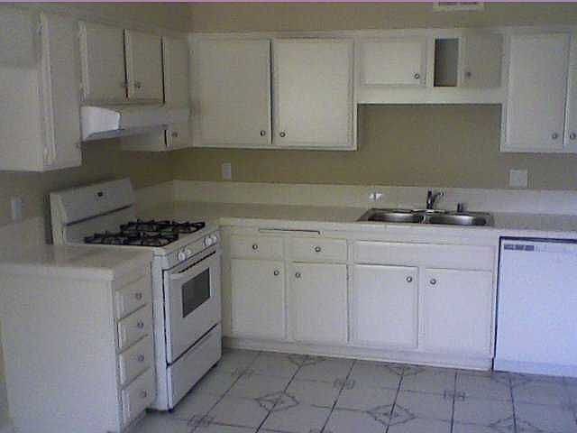 2nd image of 191 McKinley St