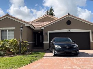 8246 SW 157th Ct, Miami, FL 33193