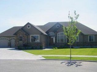 1175 Indian Hollow Dr, Idaho Falls, ID 83401