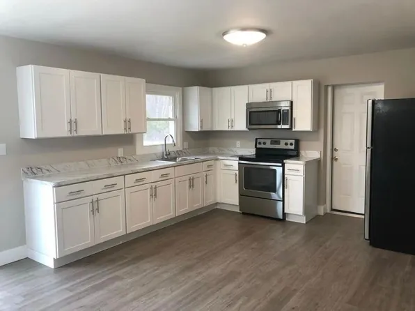 356 Texas Rd, Morganville, NJ 07751