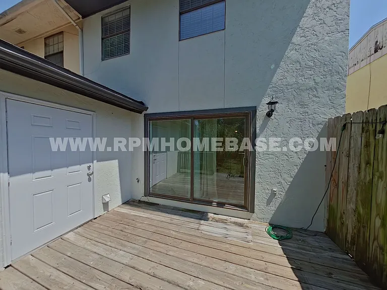 92 5th Ave #6 — Photo 16