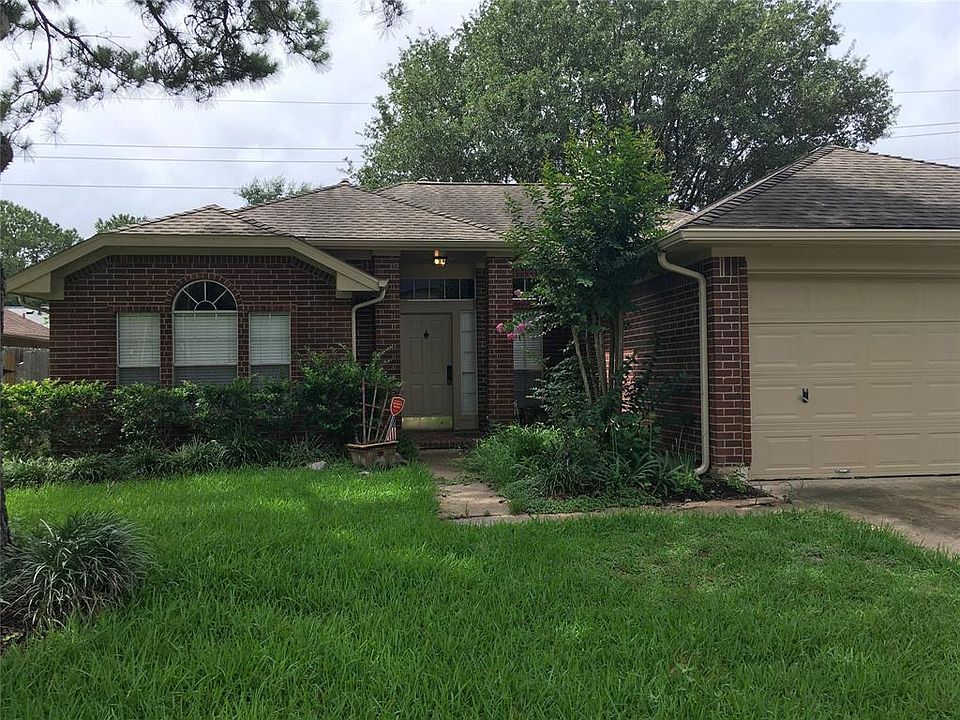1st image of 16123 Indian Cypress Dr
