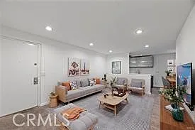 525 N Sycamore Ave #333 — Photo 5