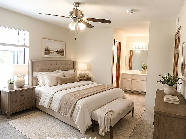 422 S Palm Dr #2 — Photo 5