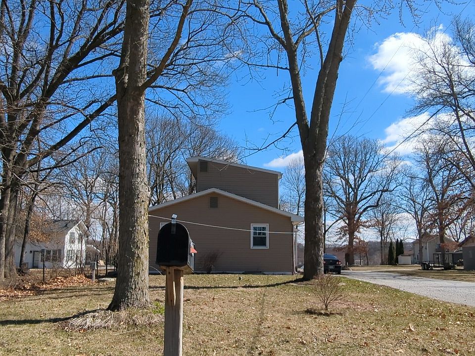 2607 S Airport Rd, Monticello, IN 47960 Zillow