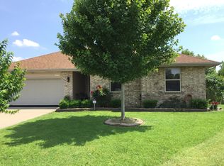 3260 W Webster St, Springfield, MO 65803