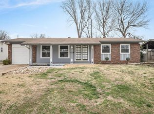 1489 Urbandale Dr, Florissant, MO