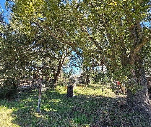 2nd image of 1302 S Center St