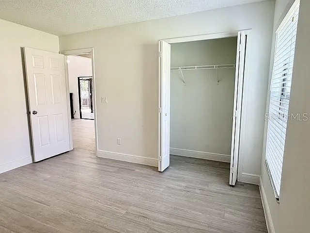 553 Walnut Grove Pl — Photo 21