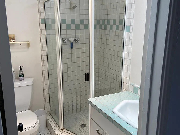 3940 Orchard Ave — Photo 12
