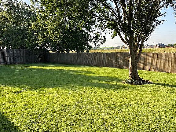 5th image of 3028 SW 132nd Pl