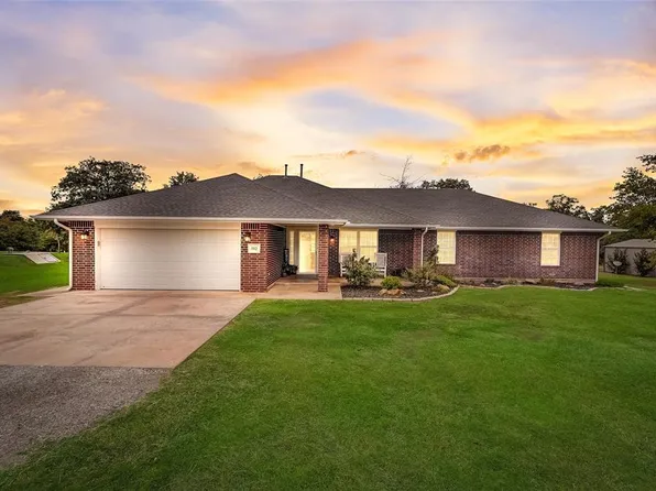 102 Brenda Ln, McLoud, OK 74851