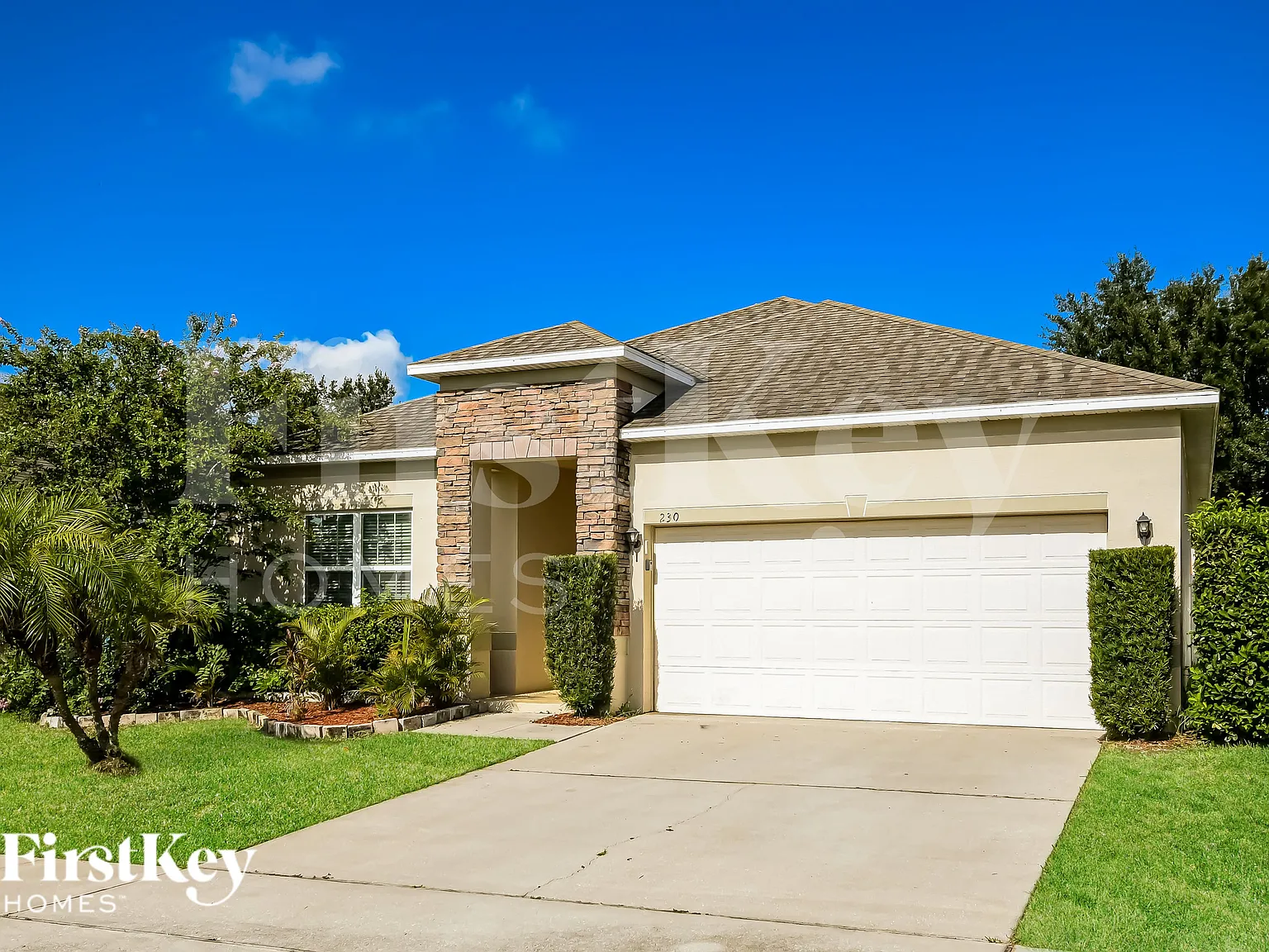 3 bed, 2.0 bath, 1440 sqft, $2,225 — Photo 2