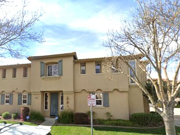2nd image of 4006 Martis St