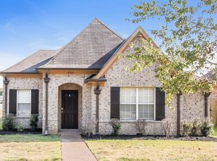 8905 Macon Rd, Cordova, TN 38018