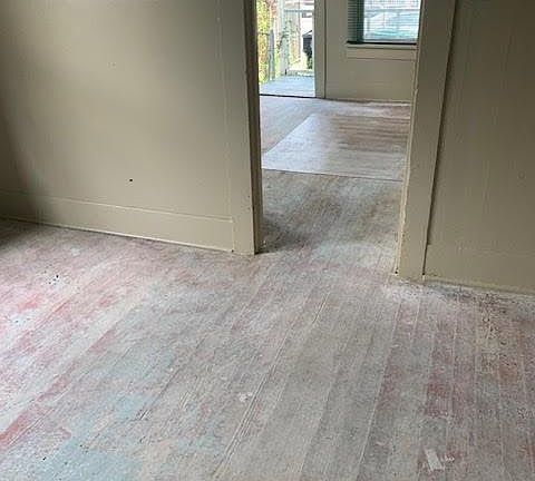 3rd image of 6920 Avenue O