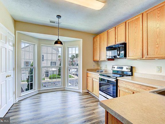 2nd image of 127 Heather Stone Way