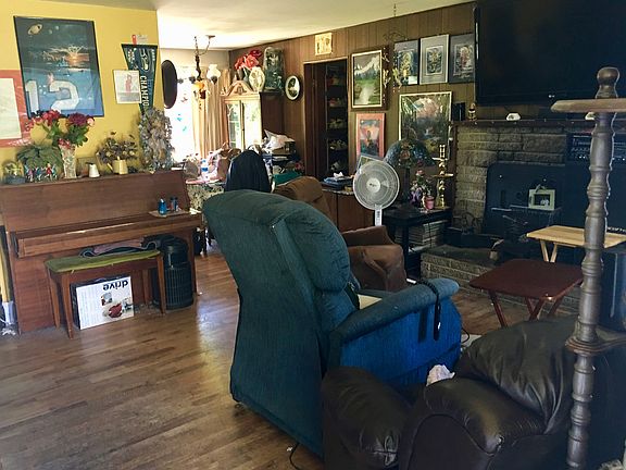 2nd image of 6428 183rd Pl SW