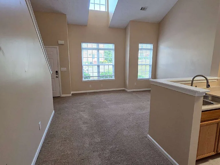 78 Timber Ridge Dr — Photo 6