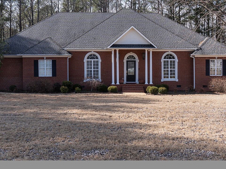 1st image of 9 Shadow Ridge Dr