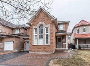 529 Staines Rd, Toronto, ON M1X2B4