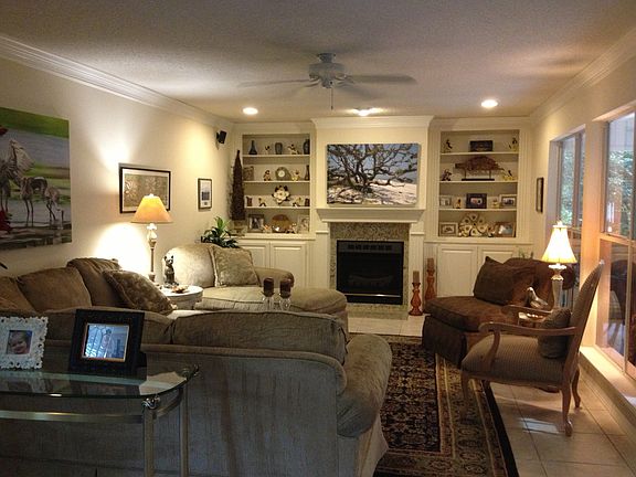2nd image of 315 Pine Dr