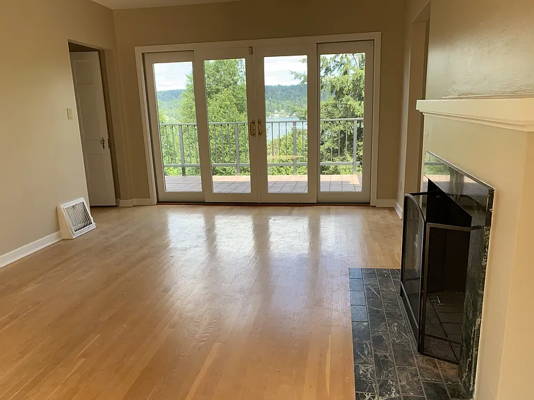 11046 Exeter Ave NE #1 — Photo 11