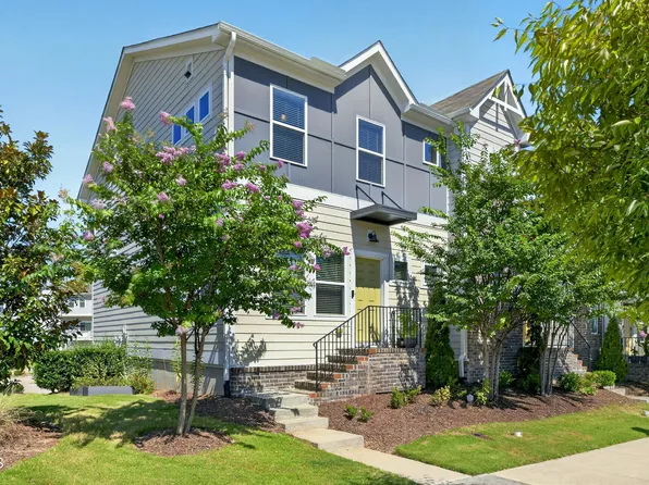 4007 Mahal Ave, Cary, NC 27519