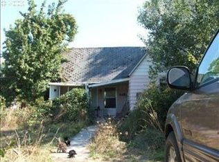 1100 Oak Hill Rd, Roseburg, OR 97471