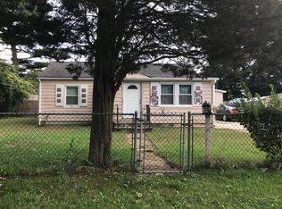 74 Yarnell St, Brentwood, NY 11717