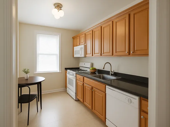 1575 Palisades Boulevard image 2 of 4