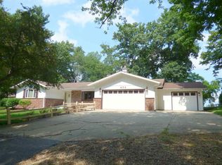 402 Closser Ave, La Porte, IN 46350