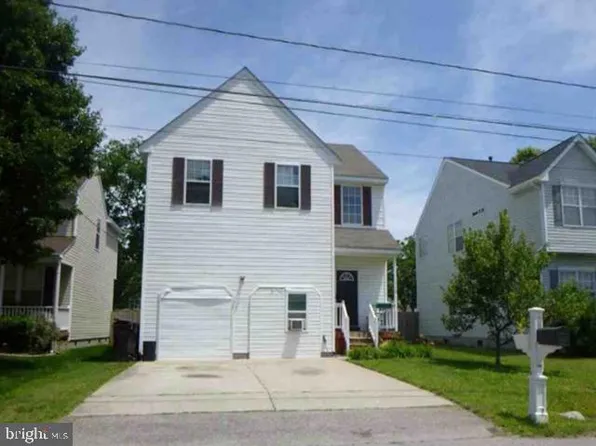 112 Grant St, Chesapeake, VA 23320