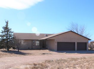 702 W Questa Dr, Pueblo West, CO 81007