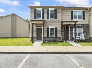 501 Pate Dr, Midway Park, NC 28544