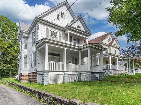 4th image of 1117 State St