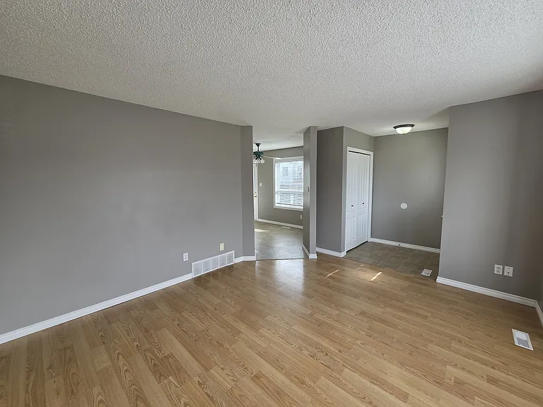 5117 41st Ave — Photo 21