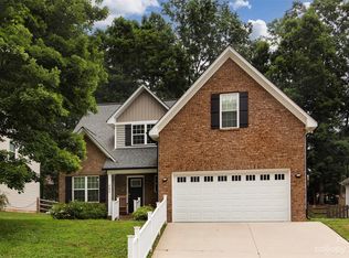 8406 Bampton Dr, Concord, NC 28027