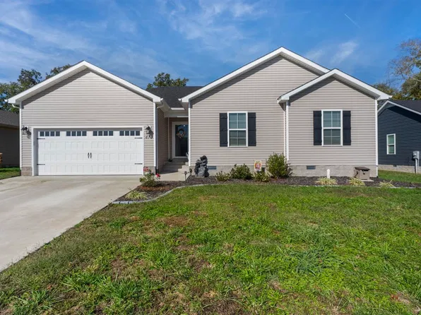 475 Lansing Ln, Bowling Green, KY 42101