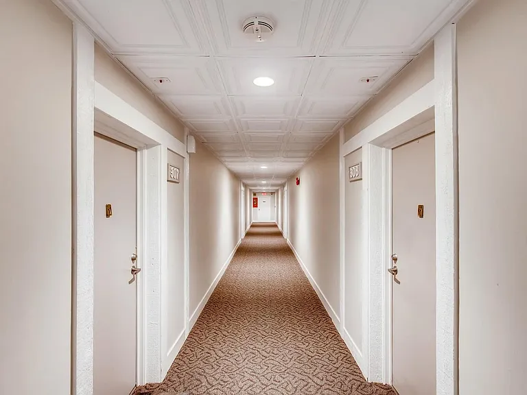 Maple Park Apartments — Photo 13