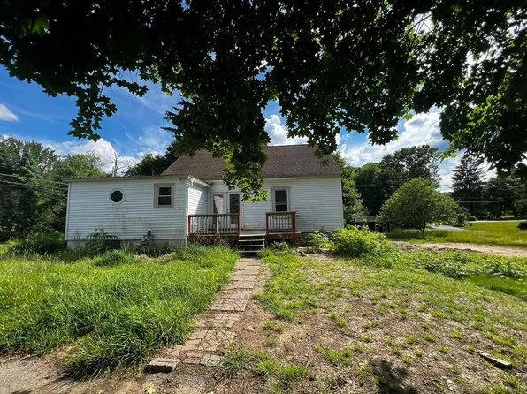 16 Grist Mill Rd, Grafton, MA 01519