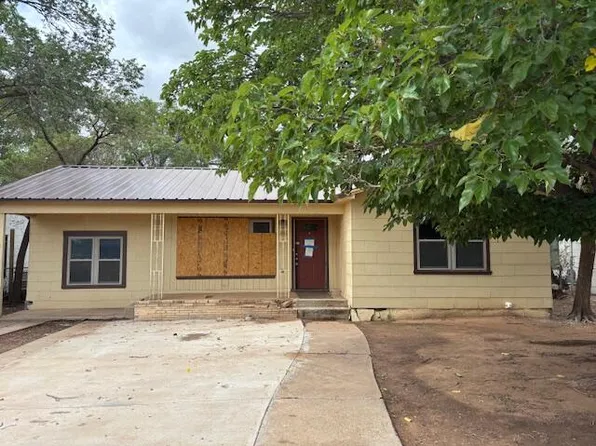 1316 38th St, Lubbock, TX 79412