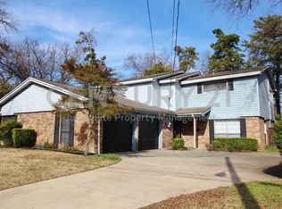313 Woodhaven Dr, Desoto, TX 75115
