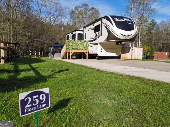 259 Flora Ln, Blairsville, GA 30512