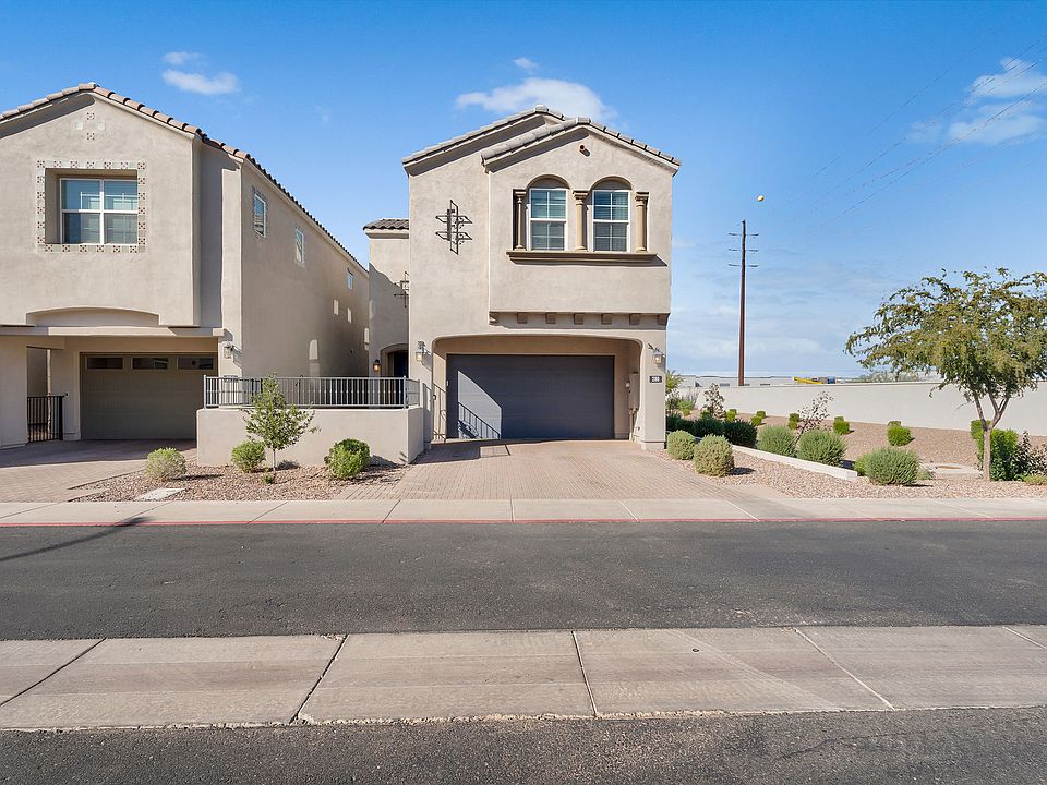 1st image of 280 E Aster Dr