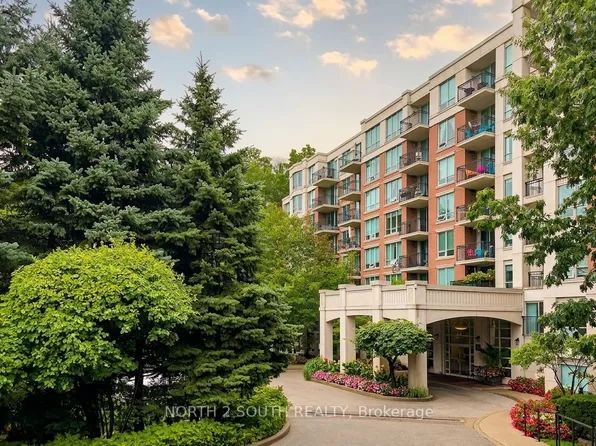 38 William Carson Cres #116, Toronto, ON M2P 2H2
